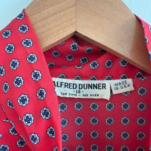 Alfred Dunner Vintage Long Sleeve Front Button Blouse Red Women’s Size 14 - Picture 8 of 8